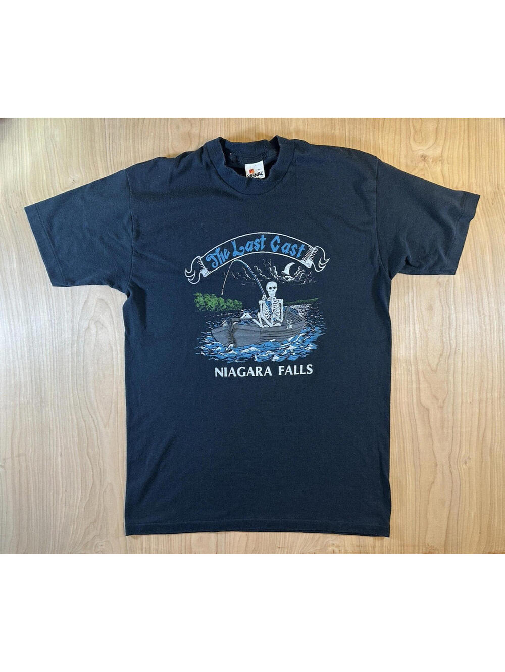 Vintage 80s Niagara Falls tshirt Single Stitch fishing skeleton xlarge last cast